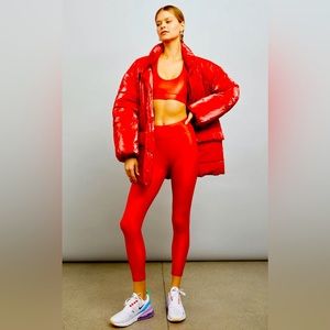 Regular Rise 7/8 Legging in Takara Shine in Artisinal Red- Size XS